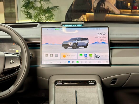 2026 GAC Trumpchi S7 I Рестайлинг, чёрный - вид 16