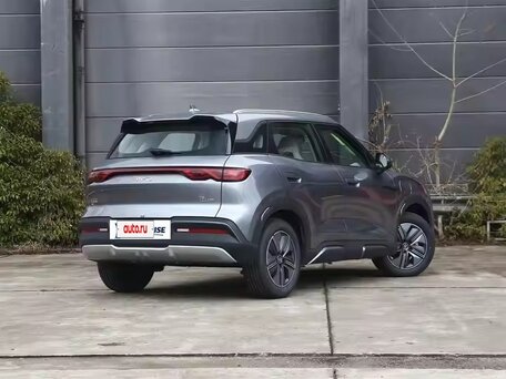 2026 BYD Yuan Up 45.12 kWh, серый, 2150000 рублей, вид 5