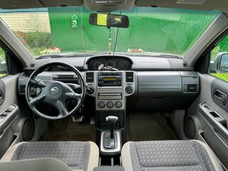2005 Nissan X-Trail I Рестайлинг, серебристый, 800000 рублей, вид 5