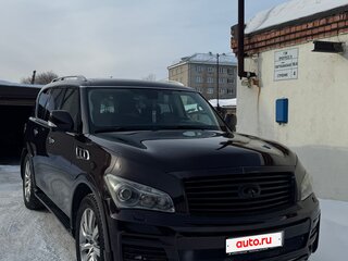 2010 Infiniti QX56 II, пурпурный, 2400000 рублей, вид 3