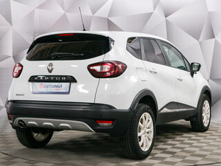 2017 Renault Kaptur I, белый, 1050000 рублей, вид 5