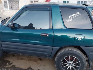 1994 Toyota RAV4 I (XA10), зелёный, 800000 рублей, вид 2