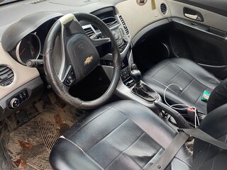 2011 Chevrolet Cruze I, белый, 550000 рублей, вид 5
