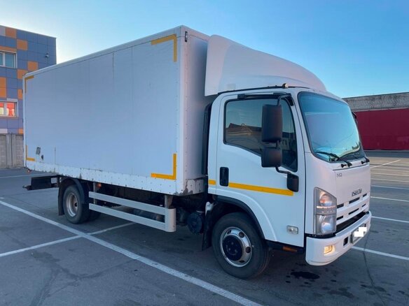 2013 Isuzu Elf (N-series), белый, 1950000 рублей
