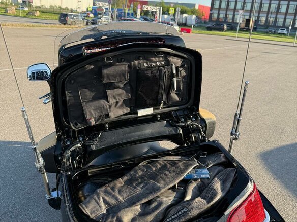 2012 Honda GL 1800 Gold Wing, серебристый, 1999000 рублей - вид 12