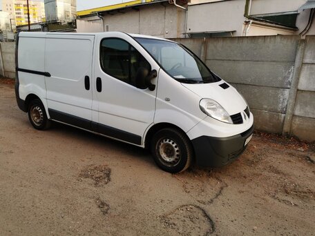 2010 Renault Trafic, белый, 870000 рублей, вид 1
