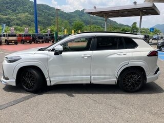 2024 Toyota Corolla Cross I, белый, 2500000 рублей, вид 4