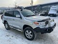 2012 Toyota Land Cruiser 200 Series Рестайлинг 1, серебристый, 7000000 рублей