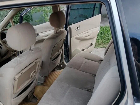 2003 Mazda Premacy I (CP), серебристый, 130000 рублей - вид 7