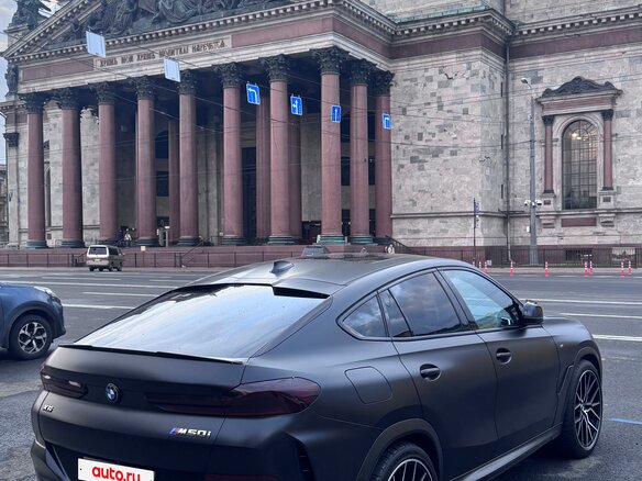 2019 BMW X6 M50i III (G06), чёрный, 7970000 рублей - вид 6