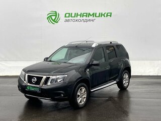 Nissan Terrano III (D10)