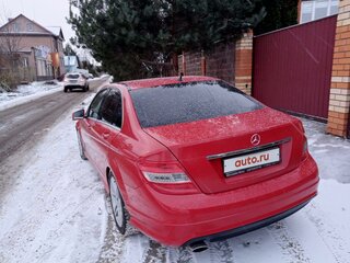 2009 Mercedes-Benz C-Класс 200 III (W204), красный, 1490000 рублей, вид 4