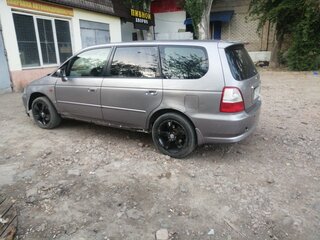 2003 Honda Odyssey II Рестайлинг, серебристый, 650000 рублей, вид 4