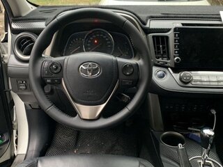 2015 Toyota RAV4 IV (XA40), белый, 2696000 рублей, вид 5