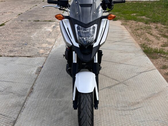 2016 Honda NC 750X, белый, 820000 рублей - вид 1