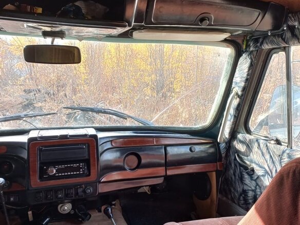 2000 УАЗ 3909, белый, 1100000 рублей - вид 9