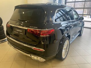 2021 Mercedes-Benz Maybach GLS 600 I, чёрный, 13899999 рублей, вид 2