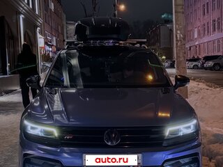 2018 Volkswagen Tiguan II, белый, 3350000 рублей, вид 4