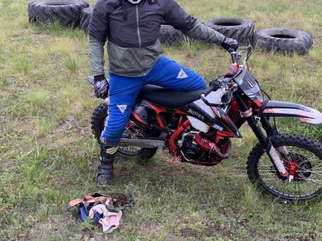 2023 ZM Buster, красный, 290000 рублей, вид 2