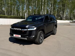 2022 Toyota Land Cruiser 300 Series, серый, 10000000 рублей, вид 1