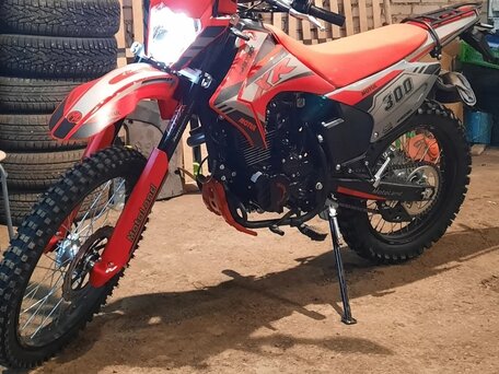 2025 Motoland XR300, красный, 135000 рублей, вид 1