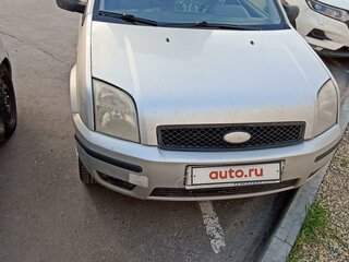 2005 Ford Fusion I, серебристый, 385000 рублей, вид 2