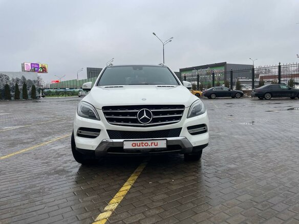 2012 Mercedes-Benz M-Класс 350 III (W166), белый, 1999000 рублей - вид 1