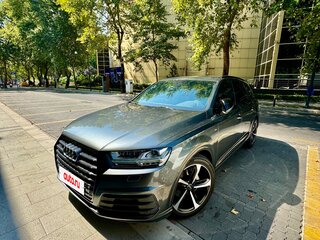 2016 Audi Q7 II (4M), серый, 5100000 рублей, вид 1