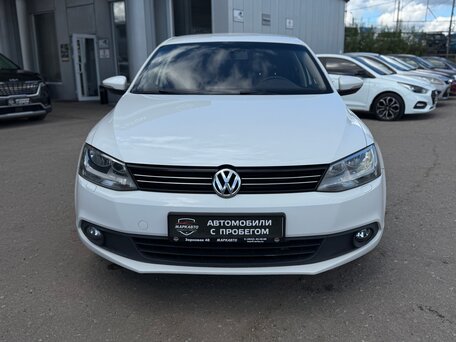 2014 Volkswagen Jetta VI Рестайлинг, белый, 1250000 рублей, вид 4
