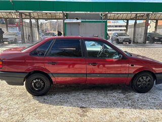 1989 Volkswagen Passat B3, красный, 115000 рублей, вид 3