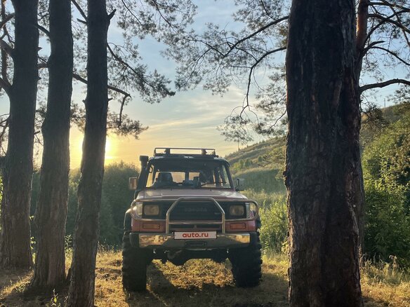 1990 Toyota Land Cruiser Prado 70 Series, оранжевый