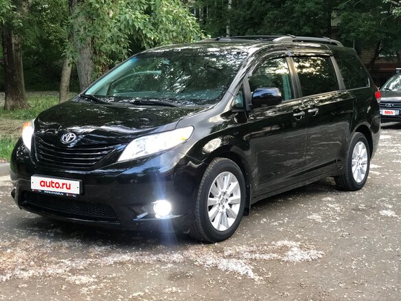 2012 Toyota Sienna III, чёрный, 2535000 рублей - вид 25