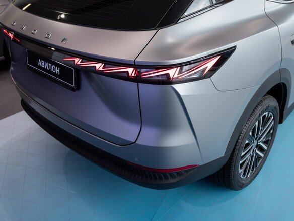 2026 Omoda C7, серебристый, 3299000 рублей - вид 17