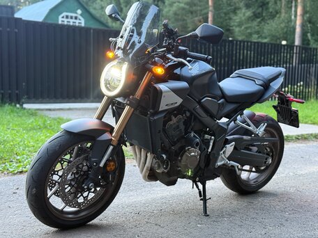 2025 Honda CB 650R, чёрный, 1050000 рублей, вид 3