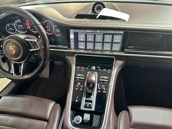 2017 Porsche Panamera 4 II, белый, 5900000 рублей - вид 7