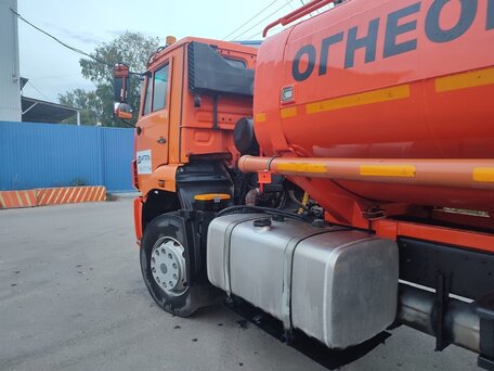 2013 КамАЗ 65658, оранжевый, 2200000 рублей, вид 2