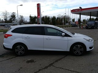 2018 Ford Focus III Рестайлинг, белый, 1100000 рублей, вид 2