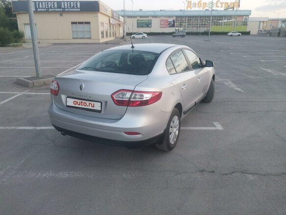 2011 Renault Fluence I, серый, 670000 рублей - вид 2