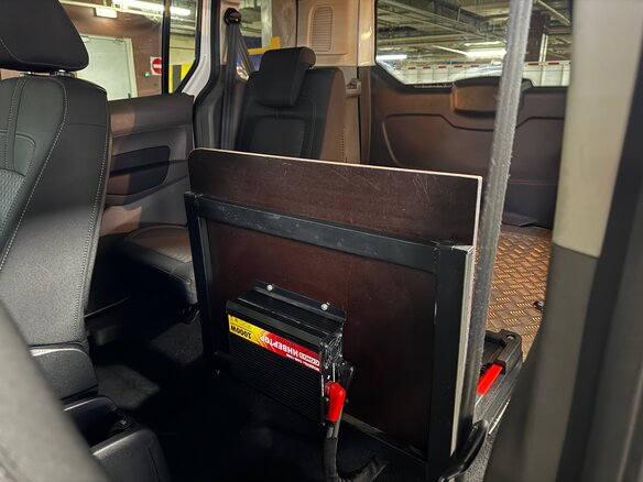 2019 Ford Transit Connect LWB II Рестайлинг, белый, 1900000 рублей - вид 23