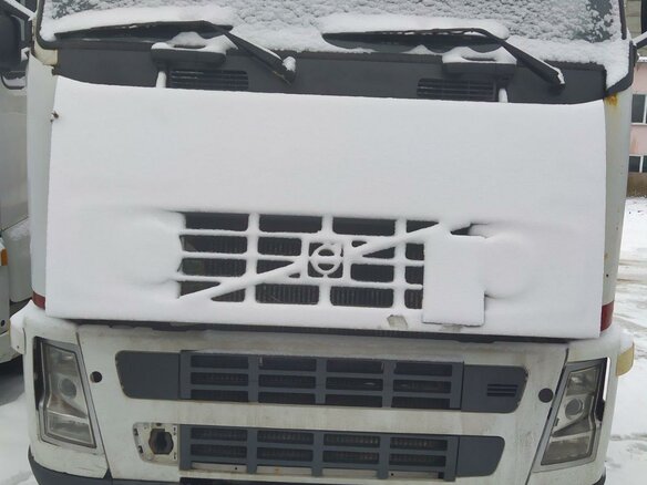 2002 Volvo FH, белый, 2098743 рублей - вид 4