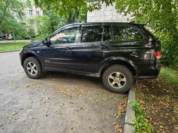 2010 SsangYong Kyron I Рестайлинг, чёрный, 1050000 рублей - вид 5