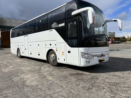 2019 Yutong ZK6122H9, белый, 7500000 рублей, вид 1