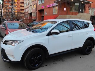 2013 Toyota RAV4 IV (XA40), белый, 1680000 рублей, вид 2