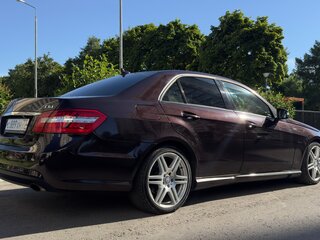 2010 Mercedes-Benz E-Класс 200 5G-Tronic IV (W212, S212, C207), коричневый, 1450000 рублей, вид 4