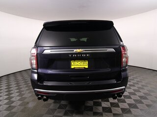 2022 Chevrolet Tahoe V, серый, 16656374 рублей, вид 4