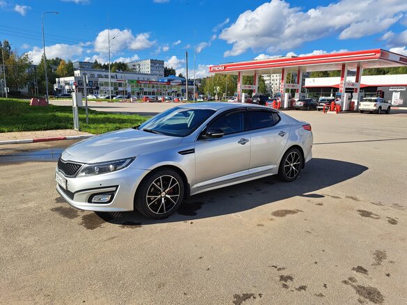 2014 Kia Optima III Рестайлинг, серебристый, 1100000 рублей