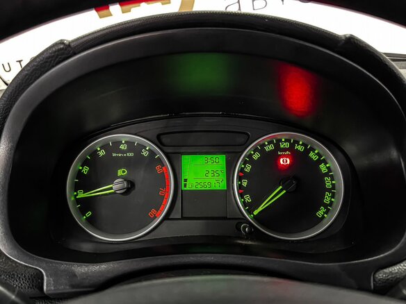 2008 Skoda Fabia II, золотистый - вид 12