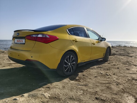 2014 Kia Cerato III, жёлтый, 1200000 рублей - вид 1