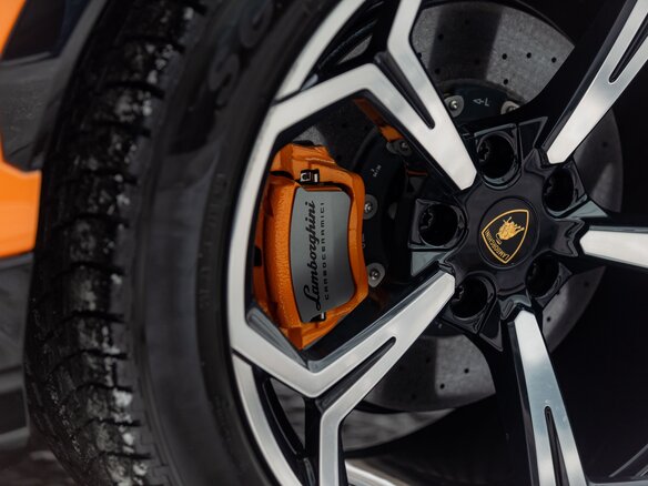 2021 Lamborghini Urus I, оранжевый - вид 15