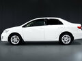 2013 Toyota Corolla X (E140, E150) Рестайлинг, белый - вид 3
